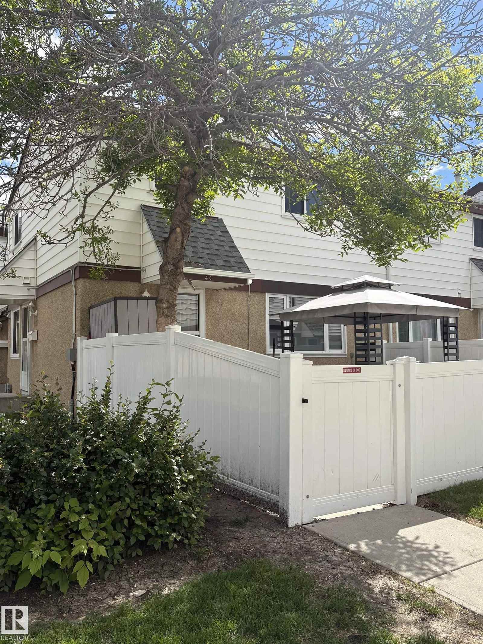 4C TWIN TC NW, Edmonton - 3 bedroom Townhouse for sale