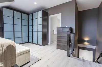 Interior photo 4 of 4949 TERWILLEGAR CM NW