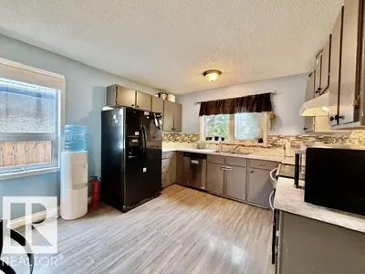 Interior photo 3 of 169 GARNET CR