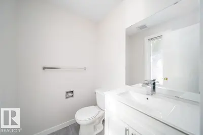 Interior photo 3 of 