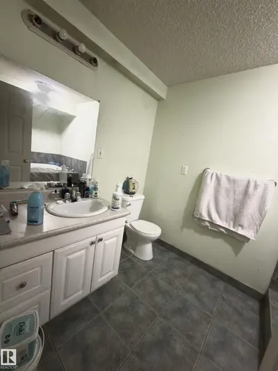 Interior photo 3 of 72 ASPENGLEN PL