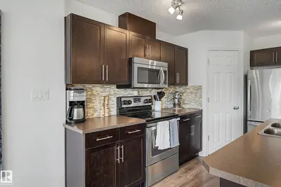 Interior photo 2 of 2083 CHALMERS WY SW