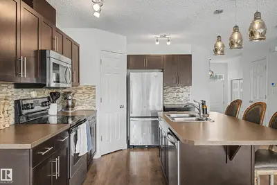 Interior photo 3 of 2083 CHALMERS WY SW