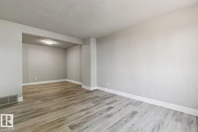 Interior photo 2 of 75 MCLEOD PL NW