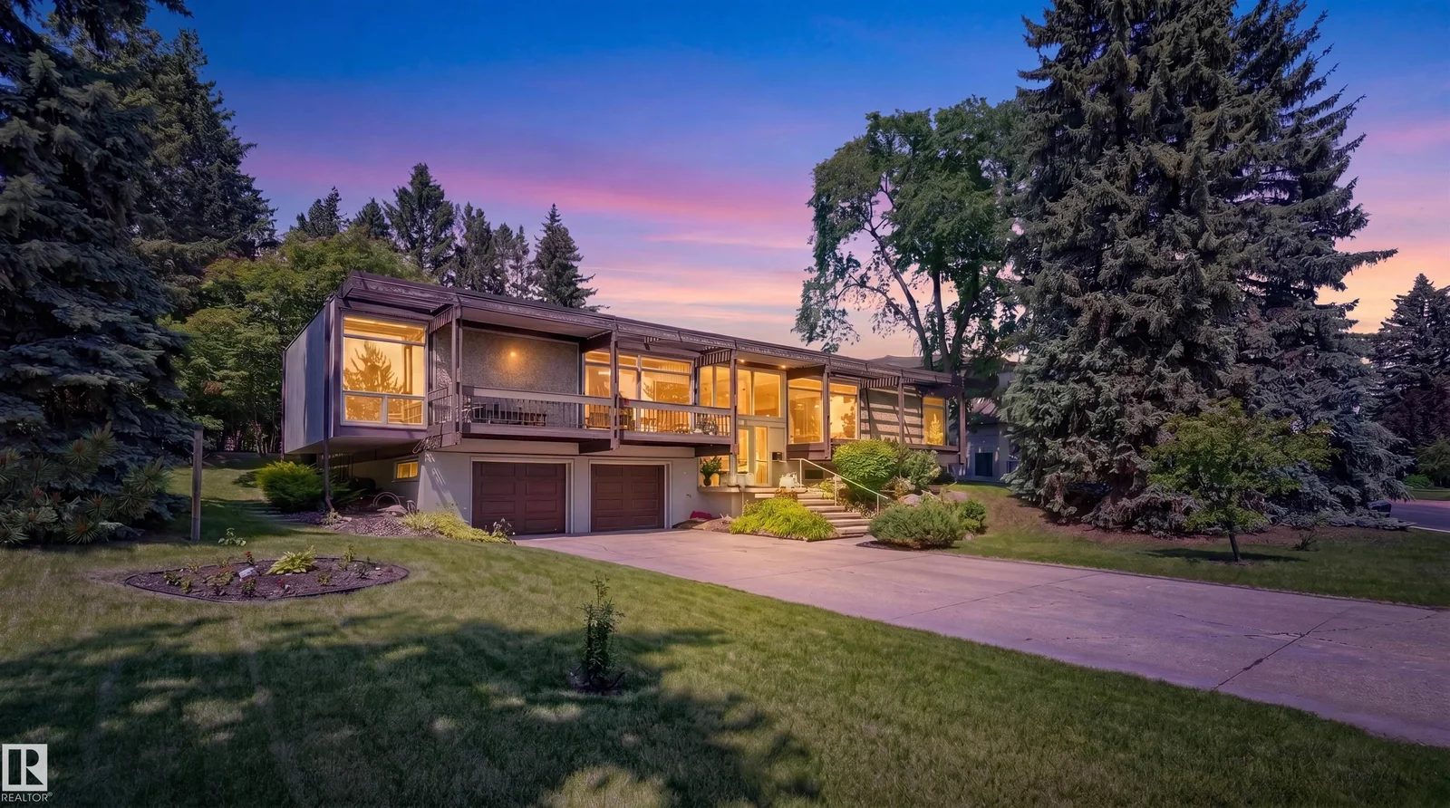 8 LAURIER PL NW, Edmonton - 4 bedroom Detached Single Family for sale