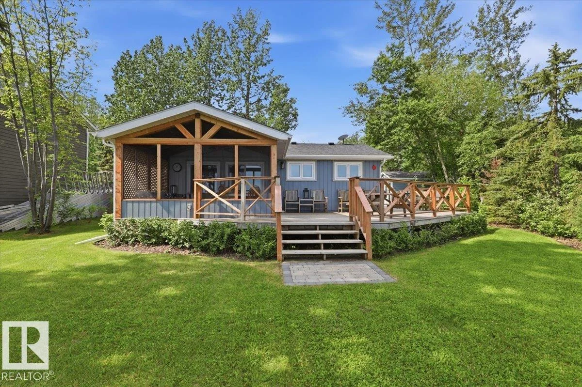 219 Poplar CV, Rural Wetaskiwin County - 2 bedroom Detached Single Family for sale