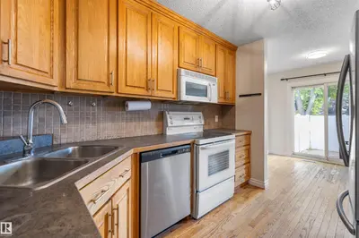 Interior photo 4 of #13 9310 Morinville DR