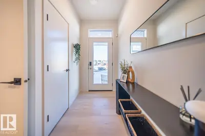 Interior photo 1 of 88 Devonshire DR