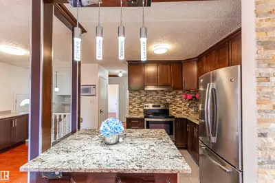 Interior photo 3 of 16524 116 ST NW