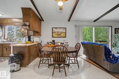 Interior photo 3 of 52430 RGE ROAD 21