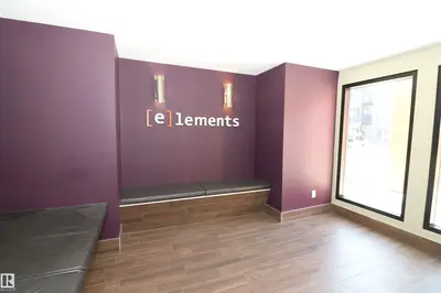 Interior photo 1 of #202 340 WINDERMERE RD NW