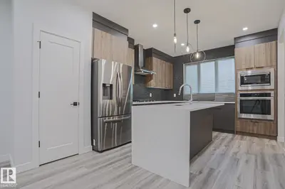 Interior photo 4 of 10628 81 ST NW NW