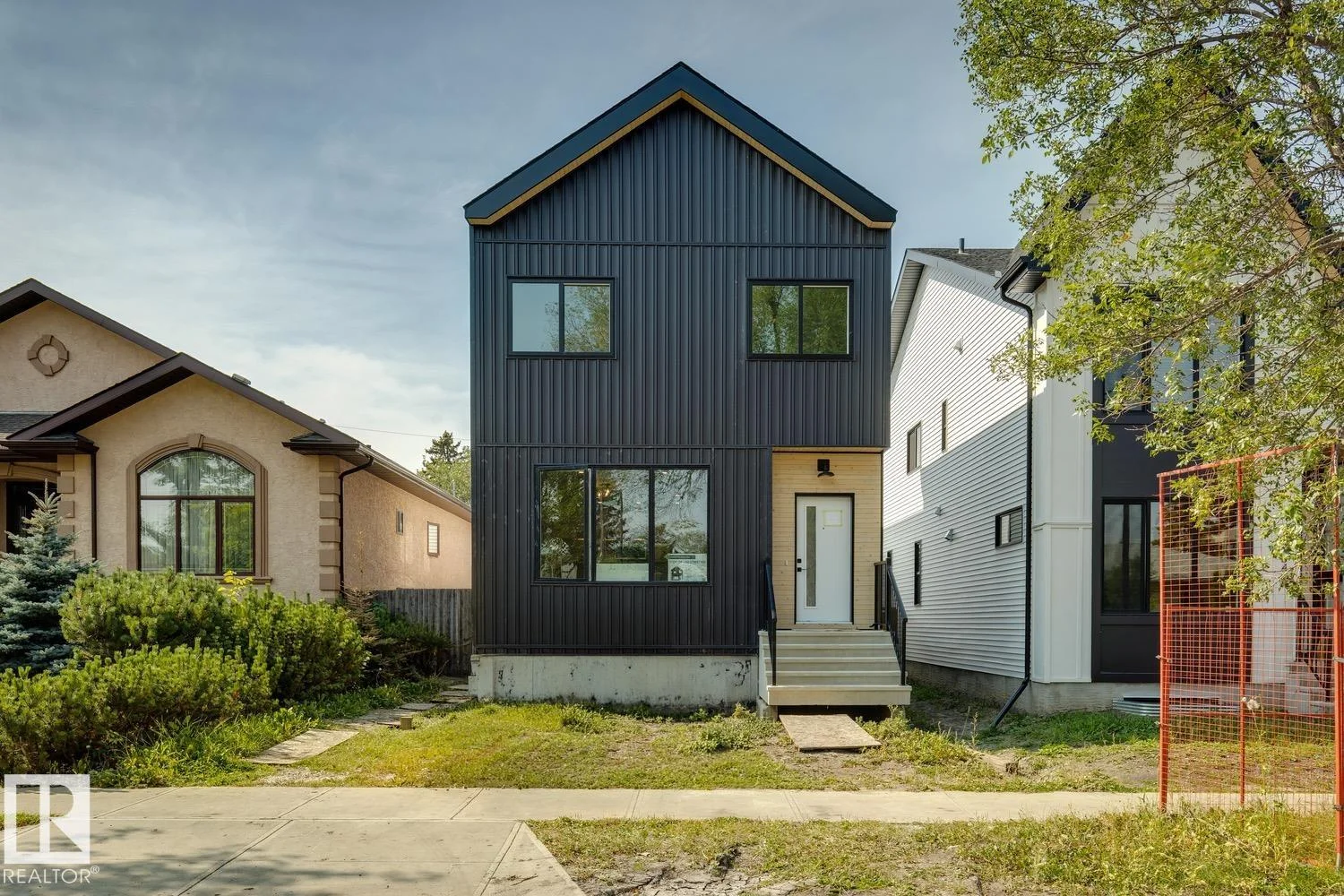 11336 130 ST NW, Edmonton