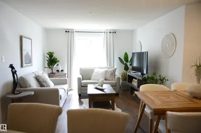 Interior photo 1 of #114 155 EDWARDS DR SW