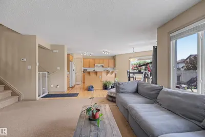 Interior photo 3 of 543 GEISSINGER LO NW