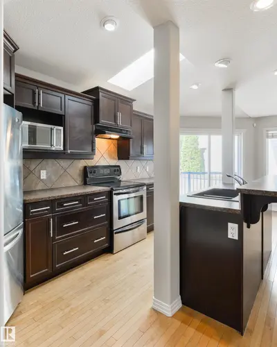 Interior photo 4 of 35 RUE MONTALET