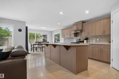Interior photo 2 of 4612 WESTCLIFF PT SW