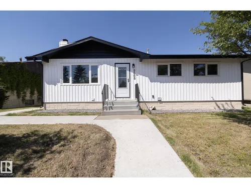 8008 159 ST NW, Edmonton - $499,000