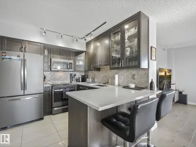 Interior photo 2 of #1404 10909 103 AV NW
