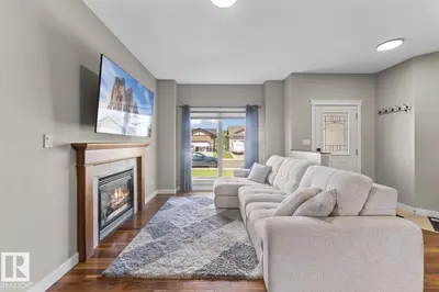 Interior photo 1 of 5911 Meadow WY
