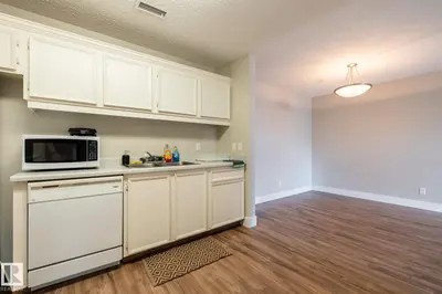 Interior photo 2 of #8 2703 79 ST NW