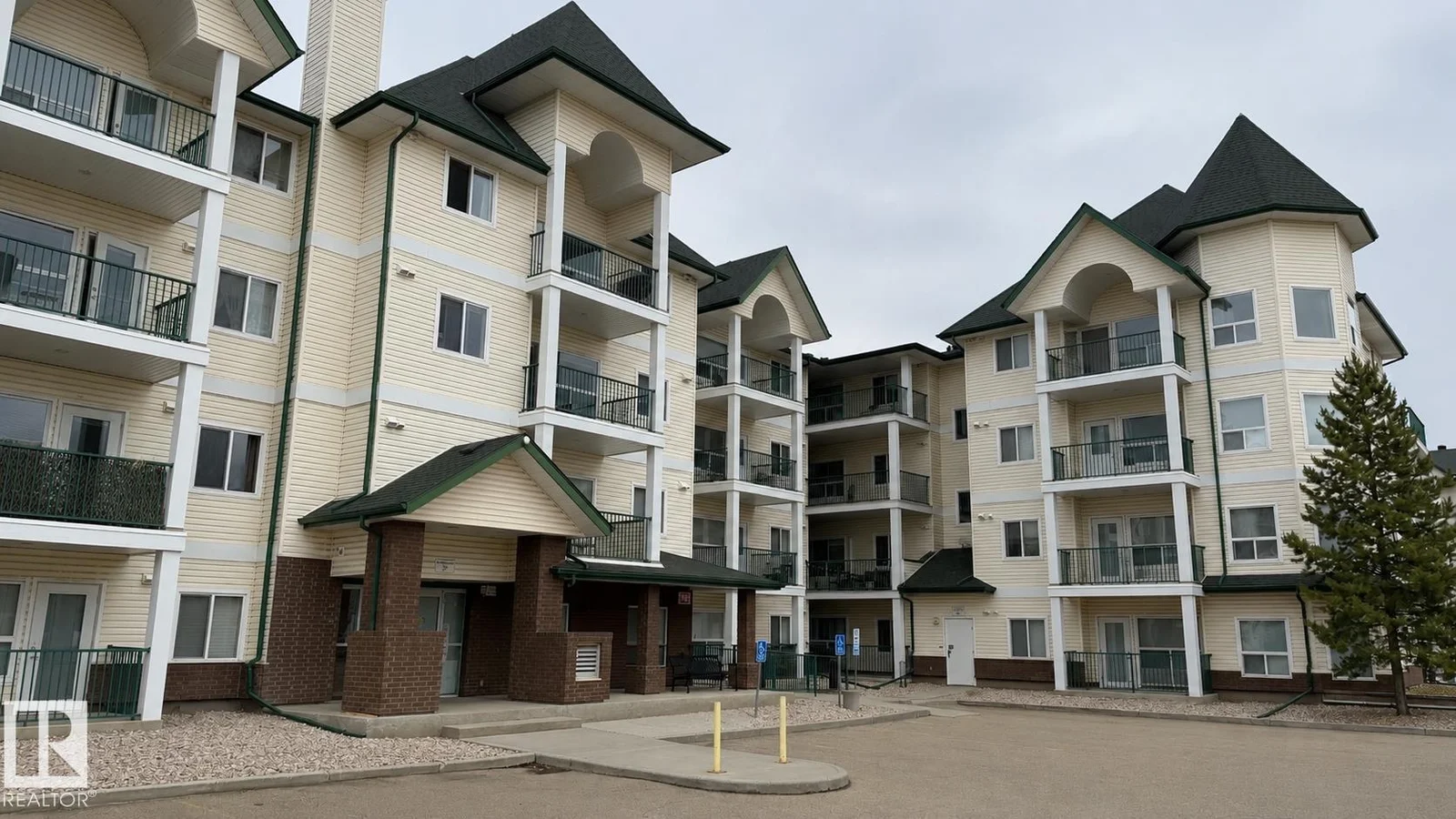 #202 13635 34 ST NW, Edmonton - 2 bedroom Apartment for sale