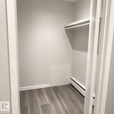 Interior photo 3 of #102 340 WOODBRIDGE WY