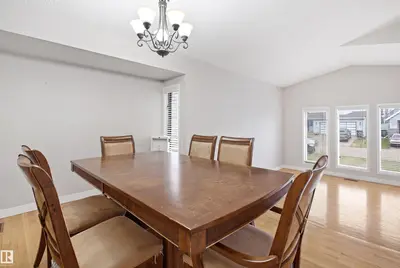 Interior photo 2 of 3220 42A AV NW