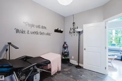 Interior photo 4 of 5206 Cercle Ciel CR