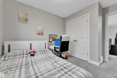 Interior photo 4 of 9328 PEAR LINK LI SW