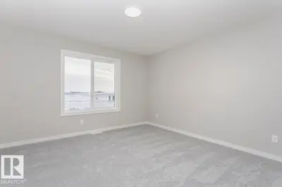 Interior photo 4 of 2851 64 ST SW
