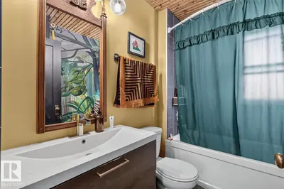 Interior photo 4 of 9102 83 AV NW