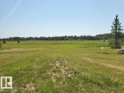 Interior photo 3 of 5 465011 Rge. RD 64