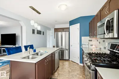 Interior photo 2 of 1744 61 ST SW