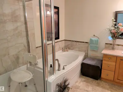 Interior photo 3 of #102 4224 TWP ROAD 545