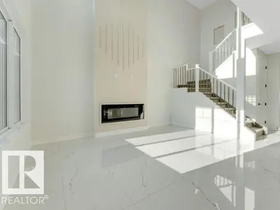 Interior photo 3 of 4308 36 ST