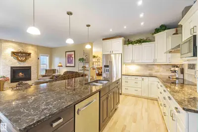 Interior photo 3 of 50344 RGE RD 243