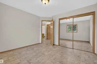 Interior photo 4 of 2403 3 AV
