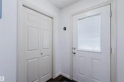 Interior photo 1 of 1289 CUNNINGHAM DR SW