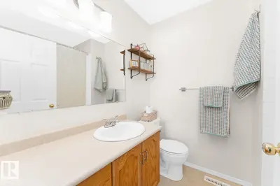Interior photo 3 of 4804 45 ST