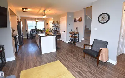 Interior photo 4 of 5223 CHAPPELLE RD SW