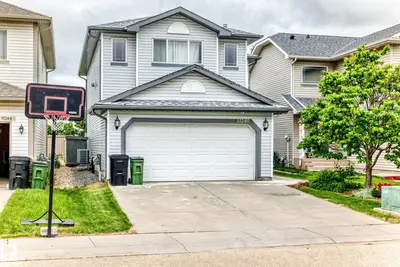 Interior photo 1 of 11240 167B AV NW