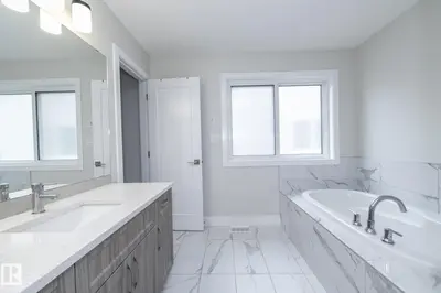 Interior photo 4 of 18123 89 ST NW