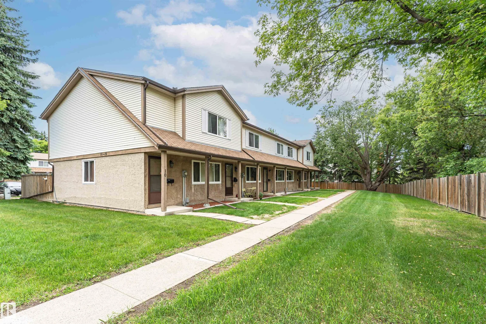 18 WALDEN PA, St. Albert - 3 bedroom Townhouse for sale