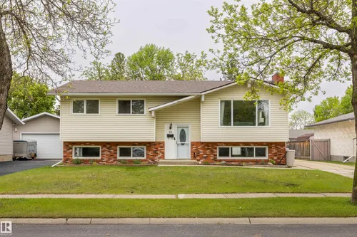 33 ANDREW CR, St. Albert - $439,900