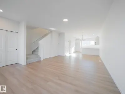 Interior photo 2 of 29 Nerine CR