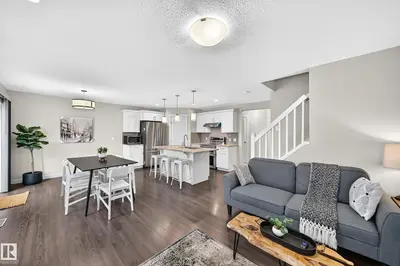 Interior photo 4 of 4477 ANNETT CM SW