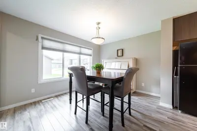 Interior photo 4 of 3211 CHERRY CR SW