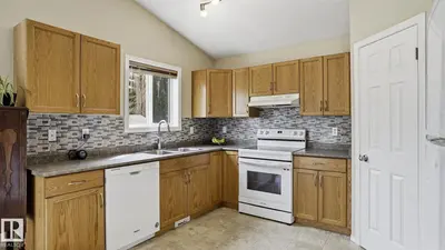 Interior photo 2 of 6105 52 AV