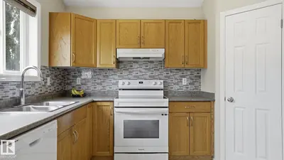 Interior photo 3 of 6105 52 AV